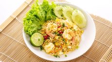 Thajská pražená ryža s krevetami