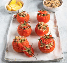 Plnené paradajky s bylinkovou ryžou